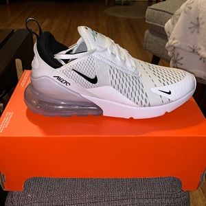 New Nike Airmax 270 White Mens 9